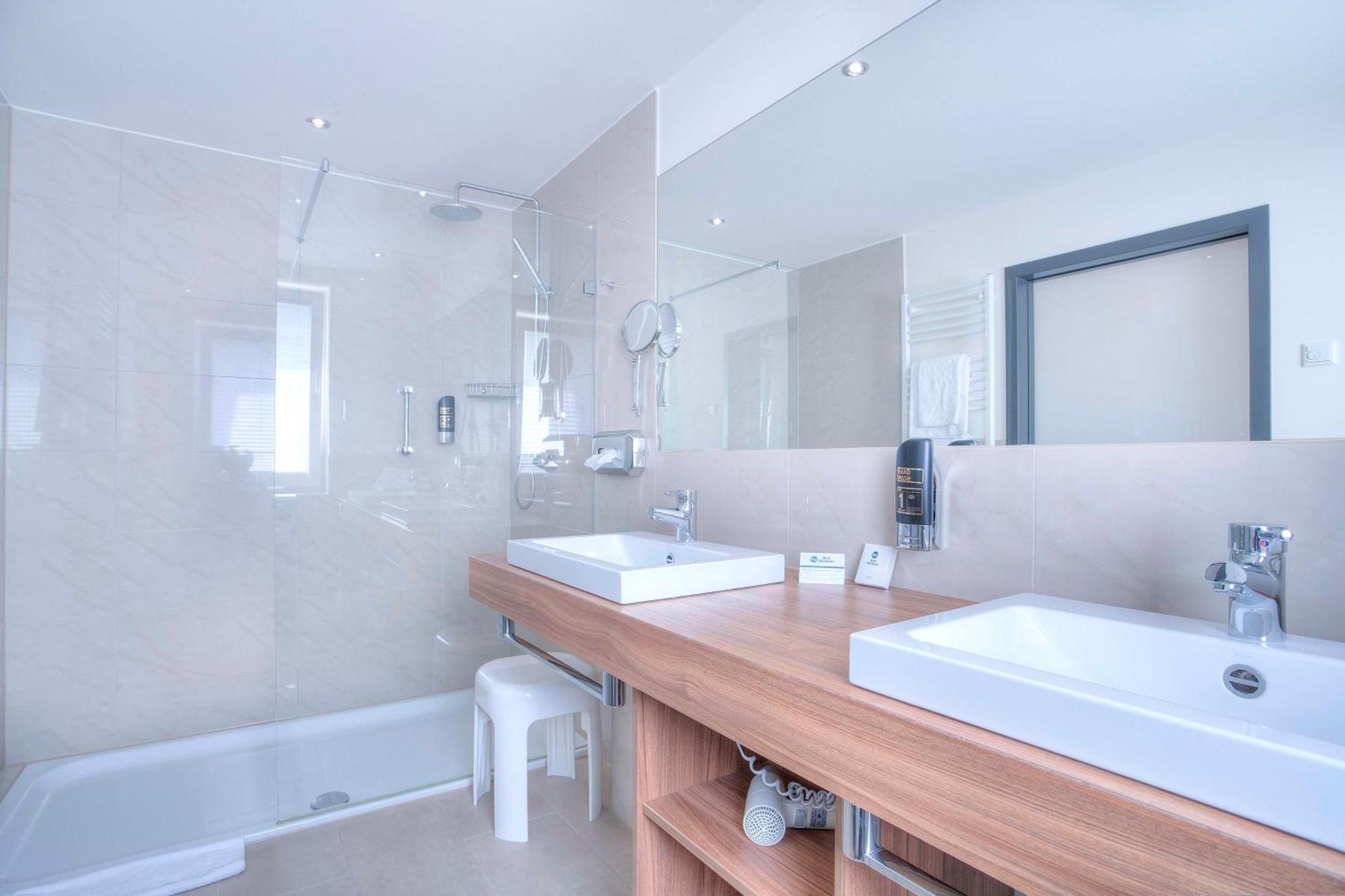 Best Western Hotel Brunnenhof Weibersbrunn Dış mekan fotoğraf