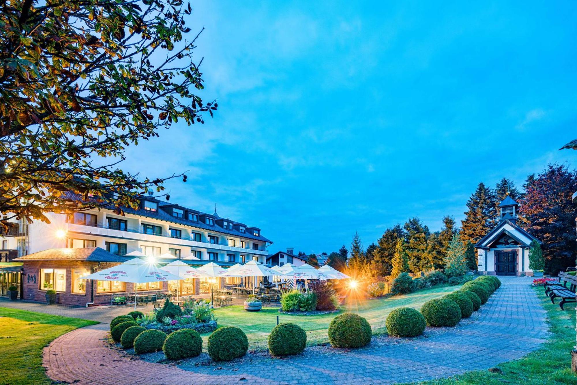Best Western Hotel Brunnenhof Weibersbrunn Dış mekan fotoğraf
